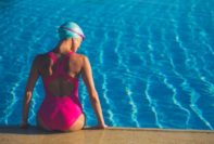 Cómo prevenir las infecciones de la piel por levaduras al nadar