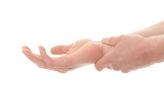 detener los temblores de las manos cuando el nervio